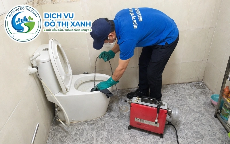 Đội thợ Đô Thị Xanh di chuyển phục vụ các phường thuộc khu vực Bình Minh