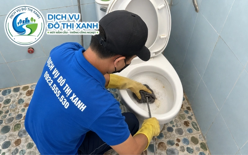 Đội thợ Đô Thị Xanh di chuyển phục vụ các phường Gò Công Long Thuận Bình Xuân và Sơn Qui