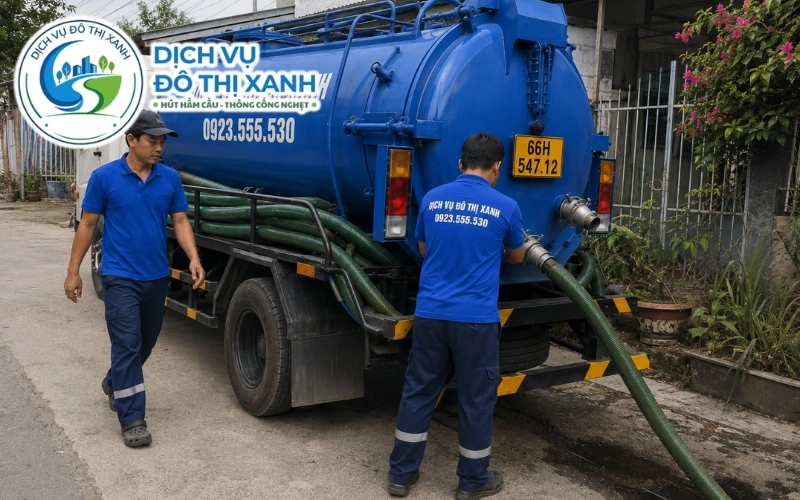 Xe Đô Thị Xanh hút hầm cầu cho nhà phố và tiệm quán khu chợ Lai Vung