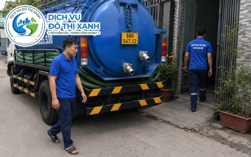 Xe bồn Đô Thị Xanh hút hầm cầu trước mùa nước tại Hồng Ngự