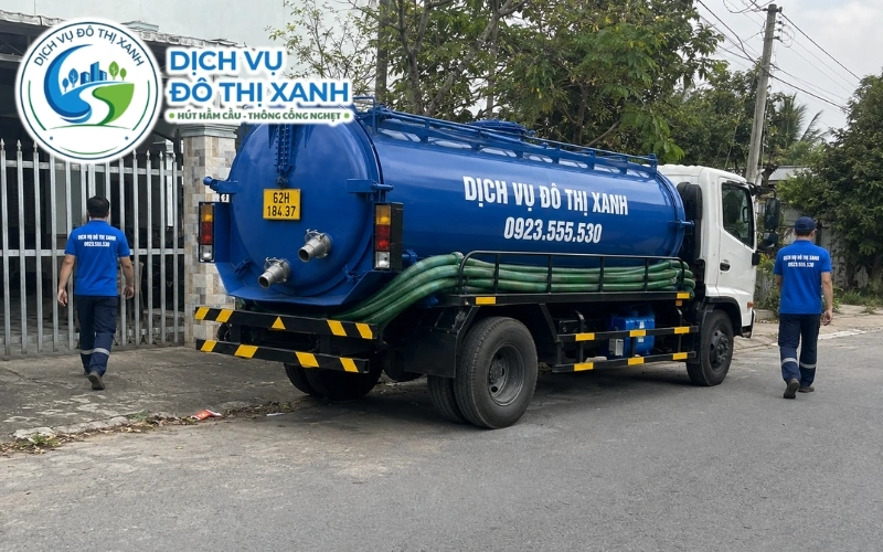 Xe Đô Thị Xanh chạy lịch tuyến hút hầm cầu Vĩnh Hưng hai lượt mỗi tuần