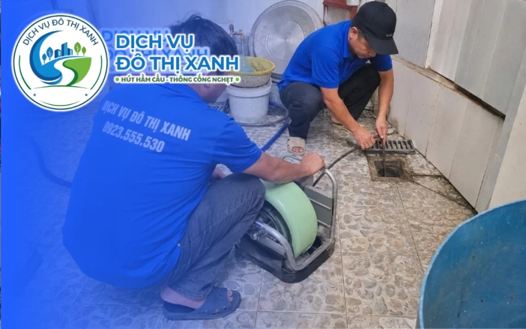 Thông cống nghẹt Cai Lậy, Đô Thị Xanh nạo mương 11 xã 8 Thông cống nghẹt Cai Lậy, Đô Thị Xanh nạo vét mương thoát nước tại 11 xã