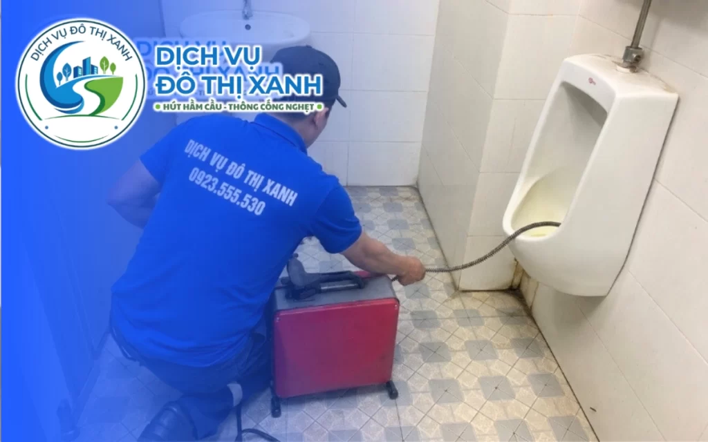 Thông cống nghẹt Đức Huệ, Đô Thị Xanh xử lý xơ mía gây tắc đường ống 24/7