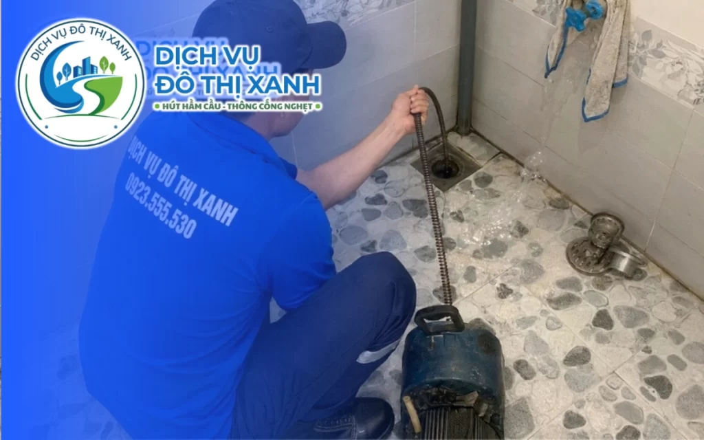 Thông cống nghẹt Phụng Hiệp, Đô Thị Xanh kiểm tra cả hai đầu đường ống trước khi xử lý